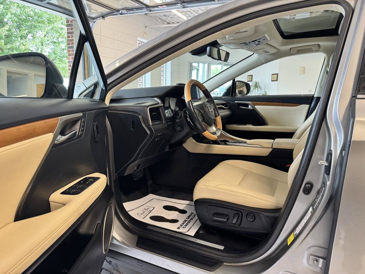 Used 2022 Lexus RX 350 AWD w/ Premium Package image 7