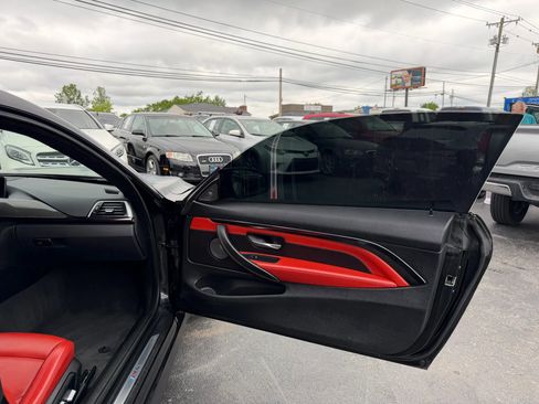 Used 2016 BMW M4 Coupe RWD image 44