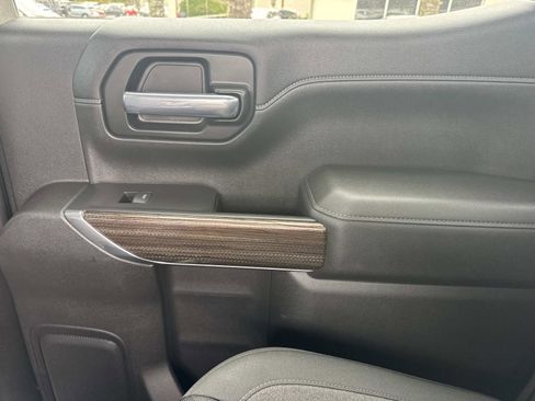 Used 2021 Chevrolet Silverado 1500 RST w/ Z71 Off-Road Package image 15