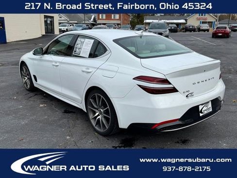 Used 2023 Genesis G70 2.0T image 5