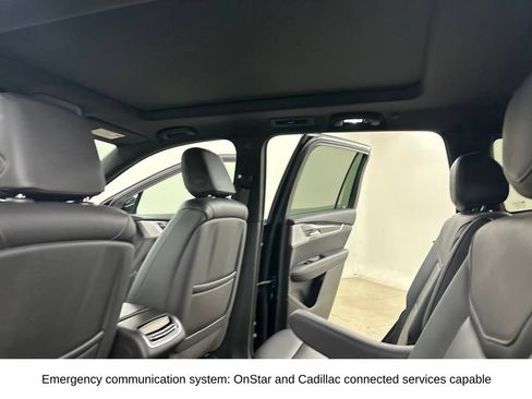 Certified 2023 Cadillac XT6 Sport w/ Technology Package AWD/4WD image 32