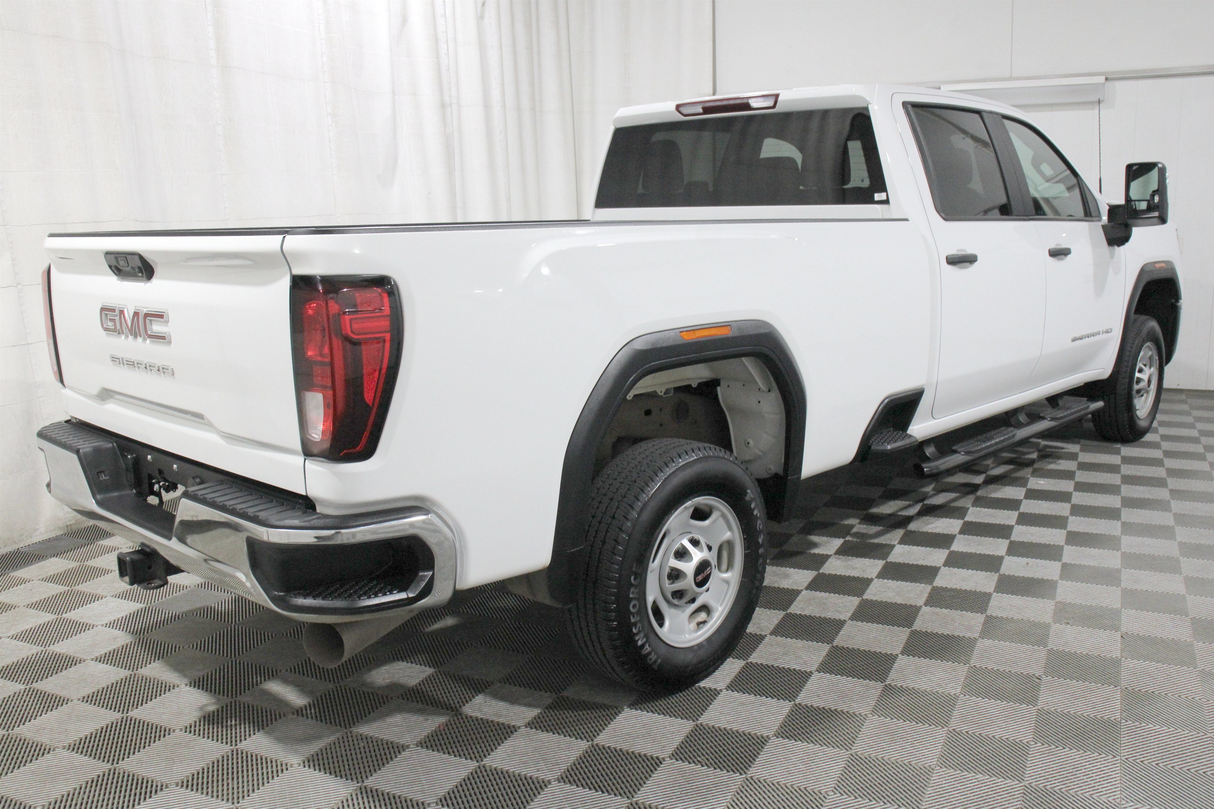 Used 2024 GMC Sierra 2500 Pro w/ Convenience Package RWD image 32