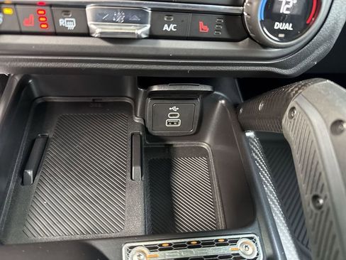 New 2026 Ford Bronco Raptor AWD/4WD image 32