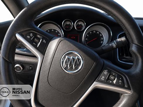 Used 2019 Buick Cascada Premium FWD image 8