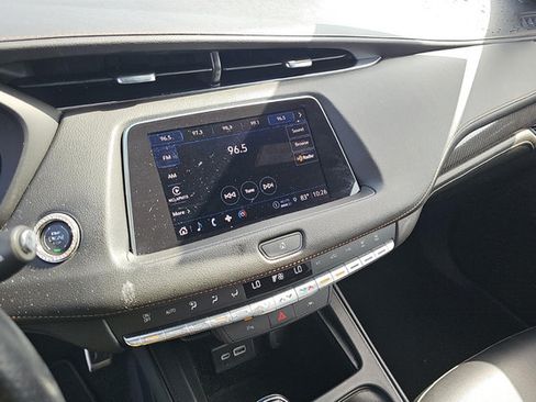 Used 2023 Cadillac XT4 Sport FWD image 10