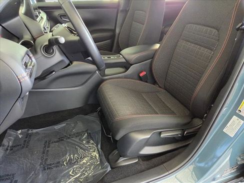 Used 2025 Honda HR-V Sport image 15