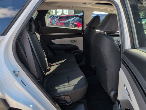 Used 2022 Hyundai Tucson SEL w/ Convenience Package image 12