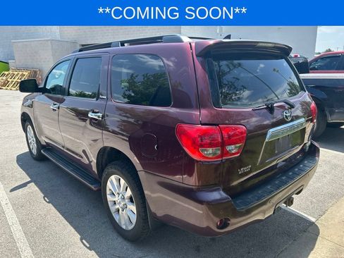 Used 2011 Toyota Sequoia Platinum AWD/4WD image 4