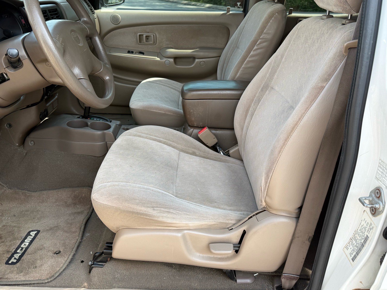 Used 2004 Toyota Tacoma PreRunner RWD image 13