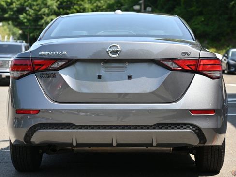Used 2023 Nissan Sentra SV FWD image 4