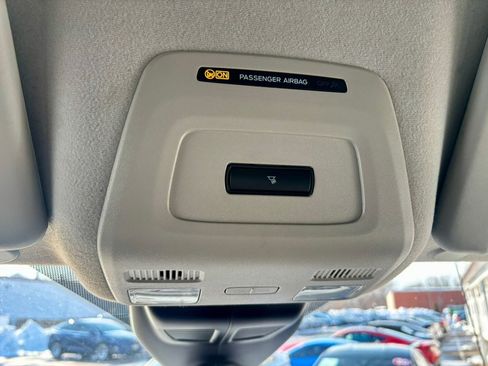 Used 2023 Ford Transit 250 Medium Roof image 21