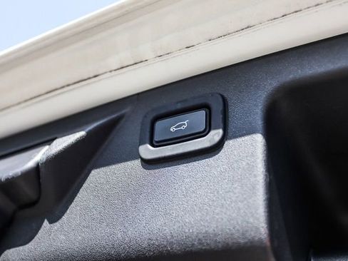 Used 2022 Land Rover Discovery Sport S R-Dynamic image 55