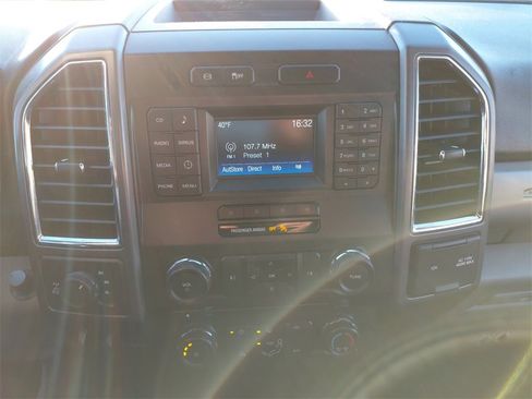 Used 2017 Ford F350 XLT w/ XLT Value Package image 30