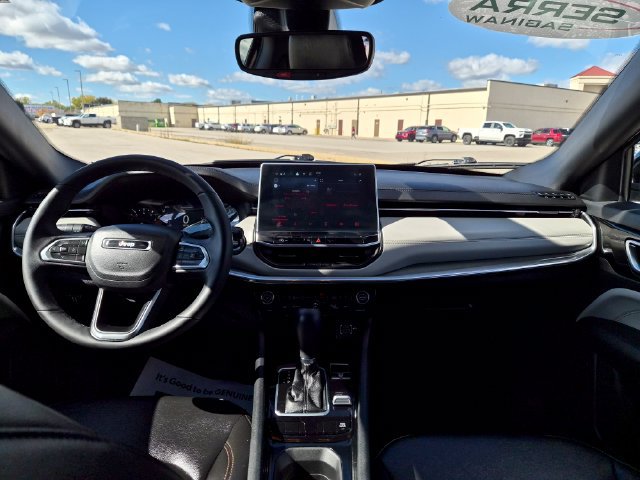 Used 2024 Jeep Compass Limited AWD/4WD image 32