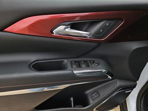 New 2026 Chevrolet Traverse Z71 w/ Enhanced Driving Package image 10