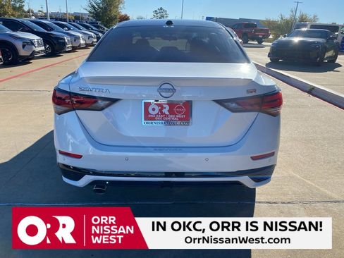 New 2025 Nissan Sentra SR image 4