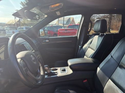 Certified 2019 Jeep Grand Cherokee High Altitude image 6