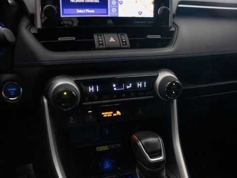 Used 2022 Toyota RAV4 XSE image 37