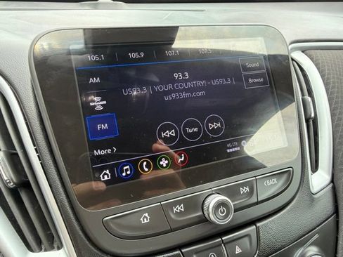 Used 2023 Chevrolet Malibu LT FWD image 20