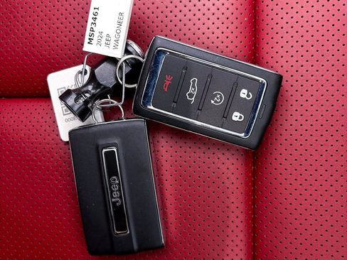 Used 2024 Jeep Wagoneer Launch Edition image 34