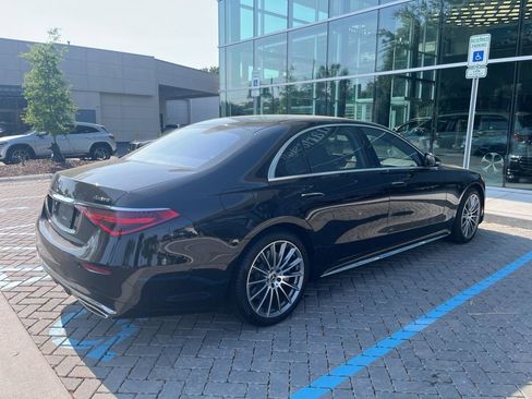 Certified 2025 Mercedes-Benz S 580 4MATIC Sedan image 6