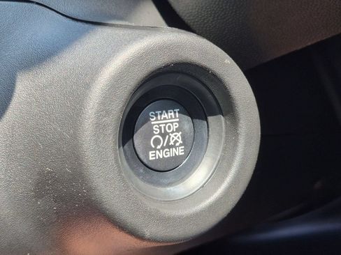 Used 2024 RAM ProMaster 3500 FWD image 18
