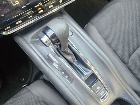 Used 2021 Honda HR-V EX image 19