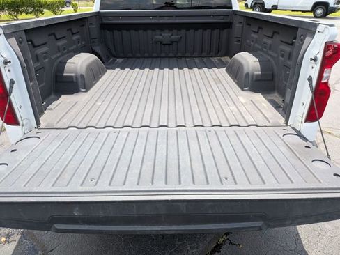 Used 2020 Chevrolet Silverado 1500 LT w/ All-Star Edition AWD/4WD image 32