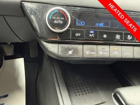 Used 2023 Hyundai Elantra SEL w/ Convenience Package FWD image 13