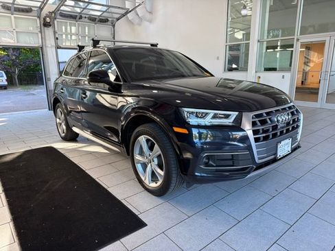 Used 2020 Audi Q5 Prestige AWD/4WD image 6