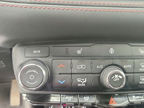 Used 2021 Dodge Durango R/T image 24