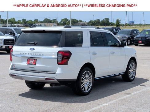 Used 2023 Ford Expedition Limited AWD/4WD image 7
