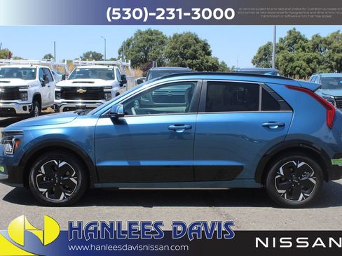 Used 2023 Kia Niro Wind FWD image 2