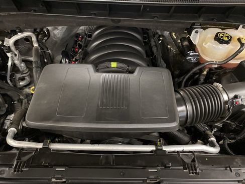 Used 2023 Chevrolet Silverado 1500 LTZ image 4