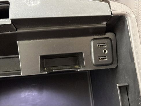 Used 2018 GMC Yukon Denali w/ Denali Ultimate Package image 38