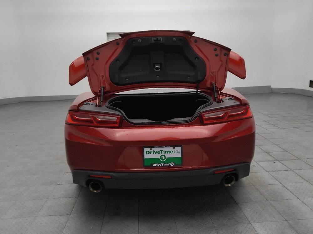 Used 2018 Chevrolet Camaro LT RWD image 29