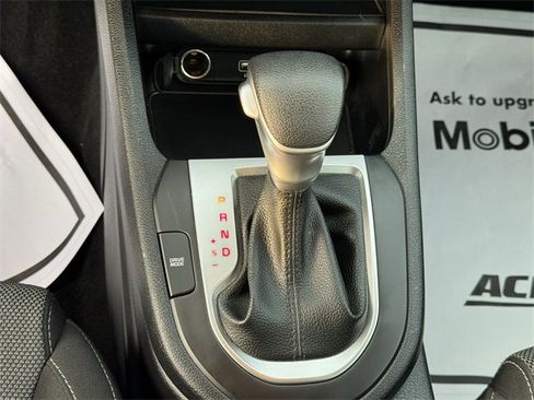 Used 2024 Kia Forte LXS image 15