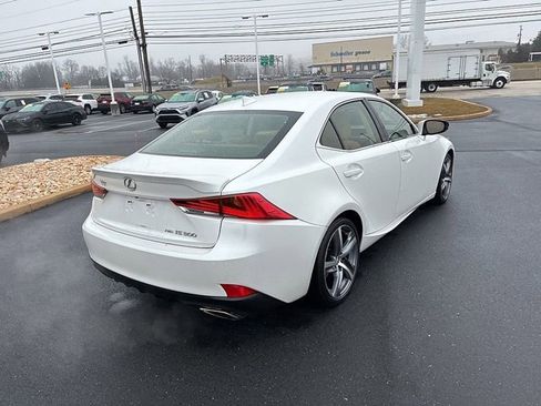 Used 2017 Lexus IS 300 AWD w/ Premium Package image 8