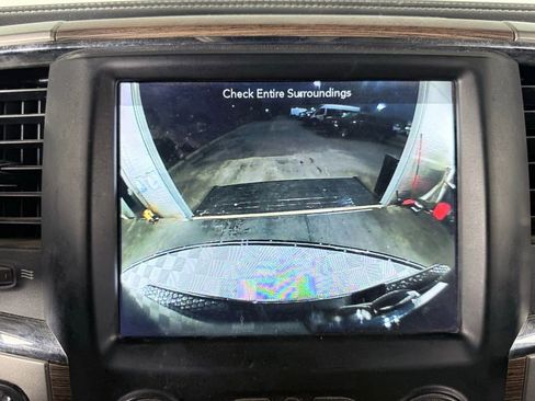 Used 2018 RAM 1500 Laramie w/ Convenience Group image 19