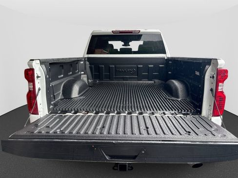Used 2025 Chevrolet Silverado 2500 LT w/ Convenience Package AWD/4WD image 36