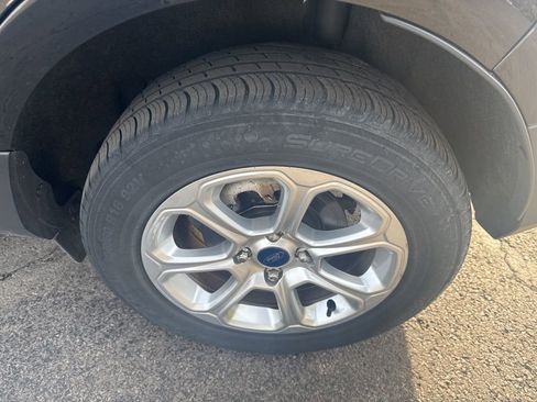 Used 2018 Ford EcoSport SE image 48