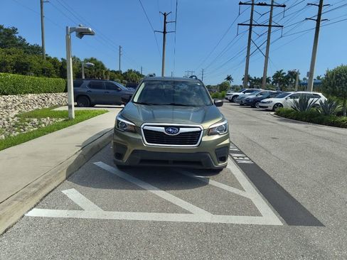 Used 2019 Subaru Forester w/ Popular Package #1 AWD/4WD image 5