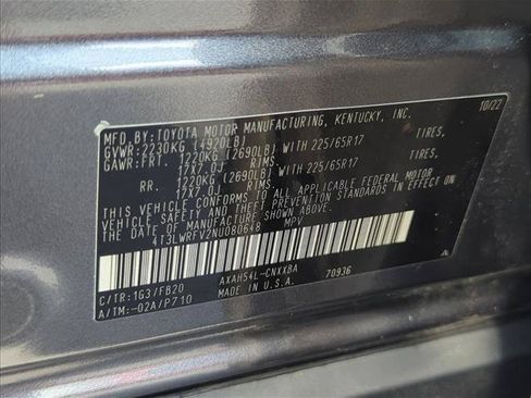Used 2022 Toyota RAV4 LE AWD/4WD image 29