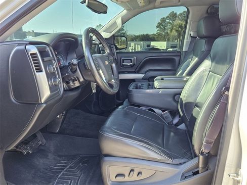 Used 2017 Chevrolet Silverado 1500 LT w/ All Star Edition image 10