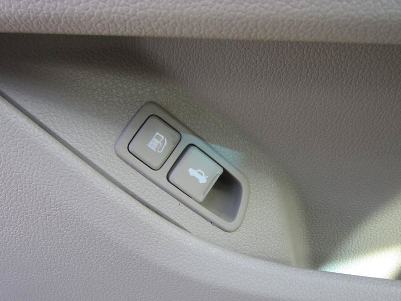 Used 2013 Kia Optima EX w/ Premium Pkg FWD image 29