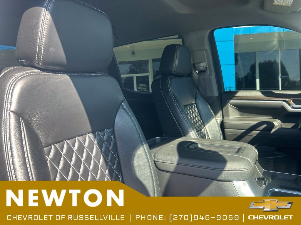 Used 2022 Chevrolet Silverado 1500 RST AWD/4WD image 21