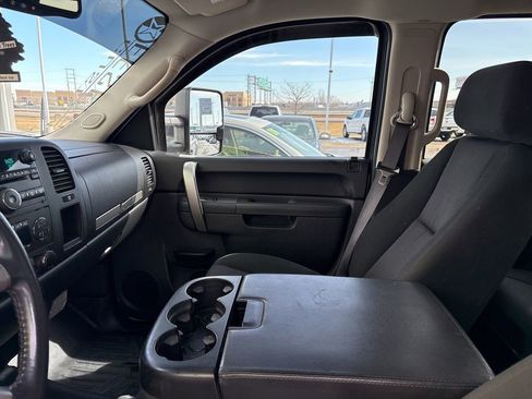 Used 2011 Chevrolet Silverado 1500 LT w/ All-Star Edition image 16