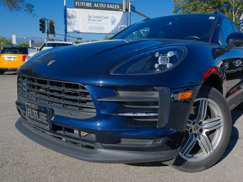 Used 2020 Porsche Macan AWD/4WD image 8