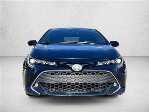 Used 2019 Toyota Corolla XSE FWD image 3
