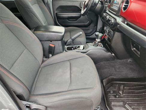 Used 2021 Jeep Gladiator Rubicon w/ Trailer Tow Package image 15